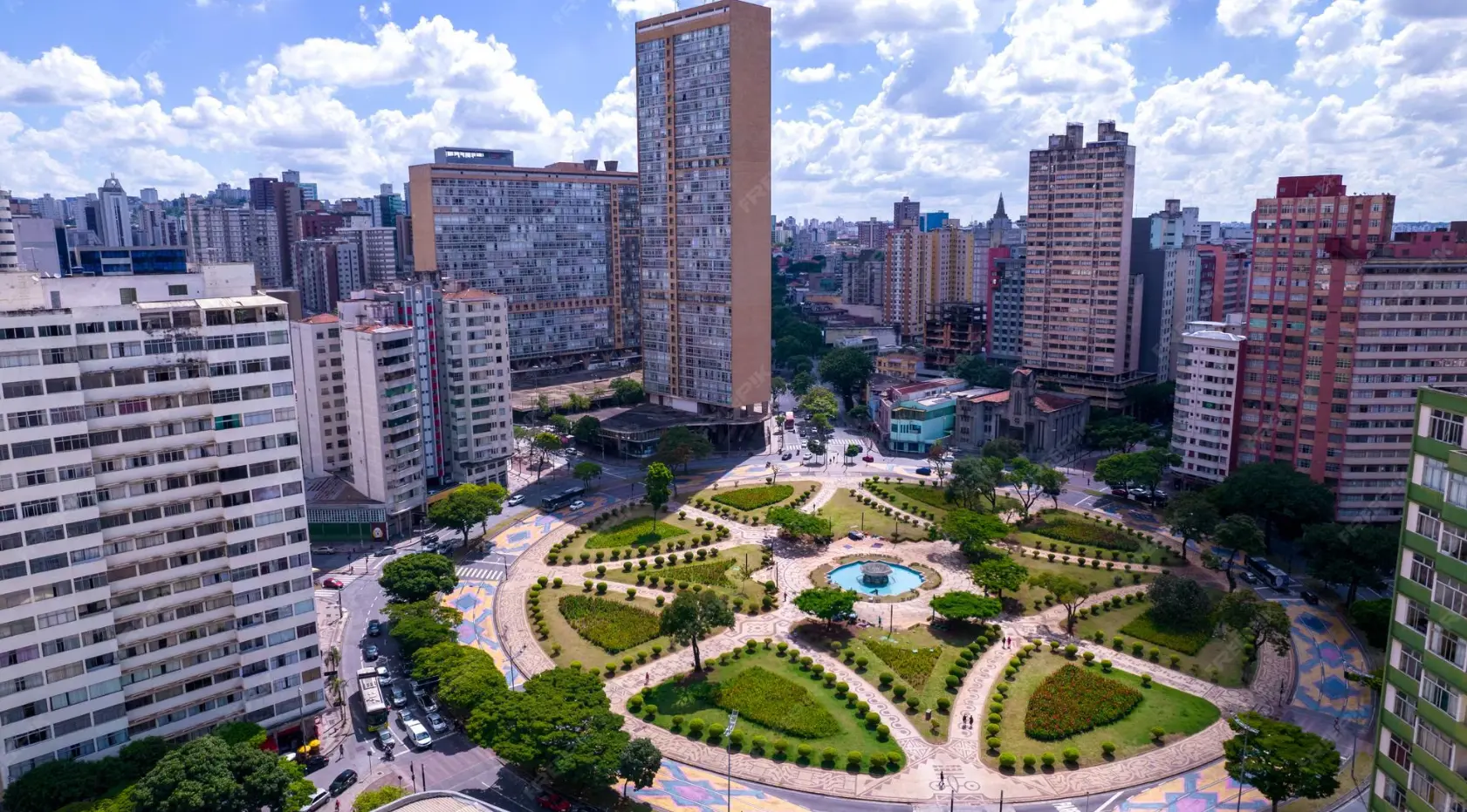 Quanto Custa Morar em Belo Horizonte em 2025: Aluguel, Condomínio e Custos Fixos