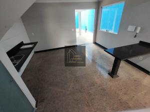 Apartamento 3 quartos 2 banheiros 234m²