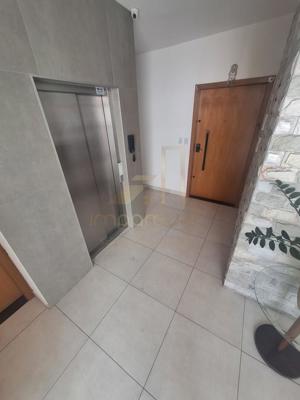 Apartamento 3 quartos 2 banheiros 153m²

