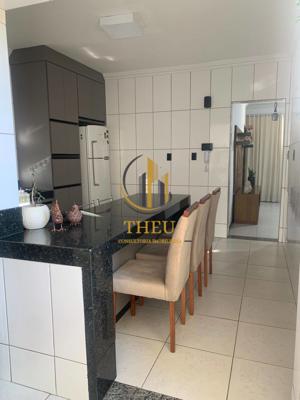 Apartamento 3 quartos 2 banheiros 110m²
