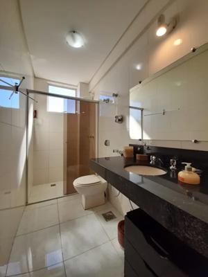 Cobertura 4 quartos 2 vagas 216,53m²
