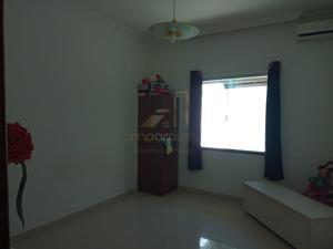 Casa 4 quartos 3 banheiros 
