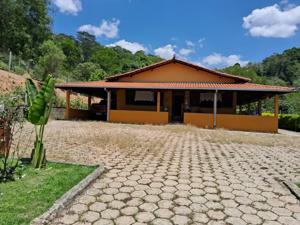 Sítio 4 quartos 10 vagas 135m²