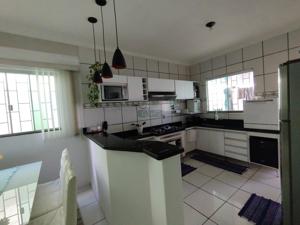 Apartamento 3 quartos 2 banheiros 170m²
