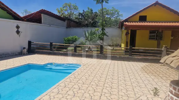 Sítio 3 quartos 10 vagas 720m²