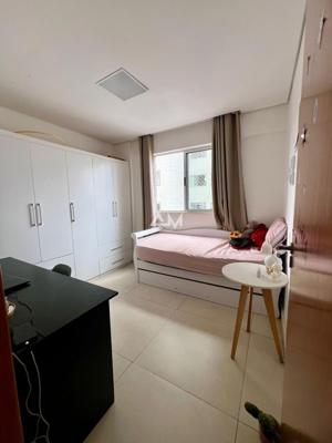 Apartamento 3 quartos 2 banheiros 82m²