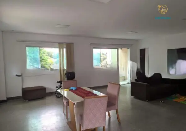 Casa 4 quartos 1 banheiro 431m²