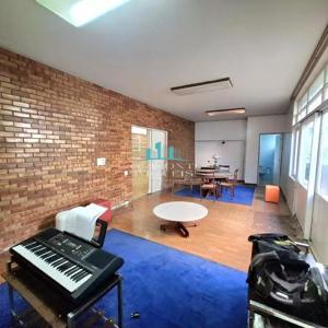Apartamento 6 quartos 3 banheiros 1800m²