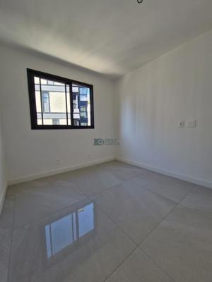 Apartamento 3 quartos 2 banheiros 104m²