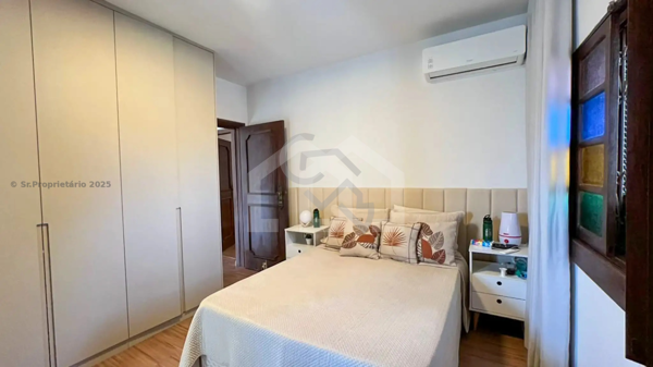 Casa 6 quartos 2 vagas 279m²