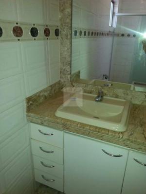 Casa 5 quartos 2 banheiros 180m²