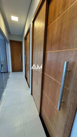 Apartamento 3 quartos 3 banheiros 230m²