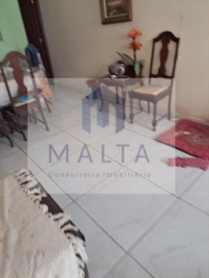 Casa 3 quartos 2 banheiros 68m²