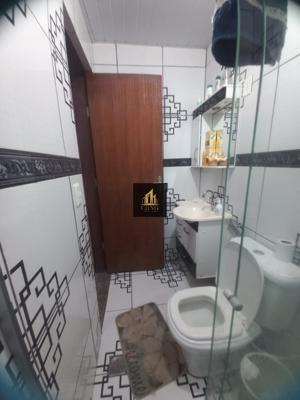 Casa 3 quartos 2 banheiros 360m²