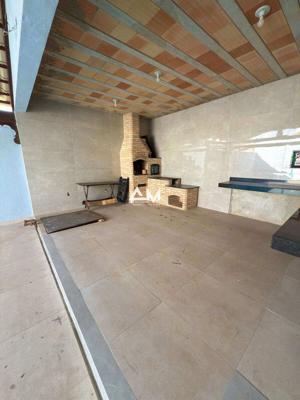 Apartamento 3 quartos 2 banheiros 360m²