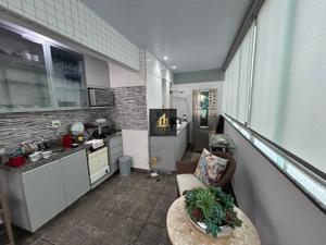 Apartamento 4 quartos  banheiros 200m²
