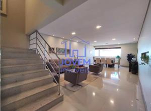 Casa em condomínio 4 quartos 4 banheiros 637m²