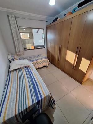 Casa 3 quartos 2 banheiros 
