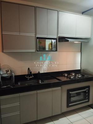 Apartamento 2 quartos 1 banheiro 
