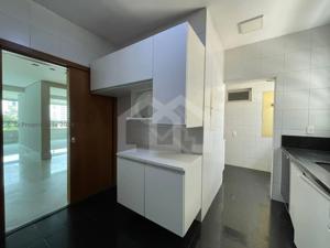 Apartamento 4 quartos 3 vagas 130m²