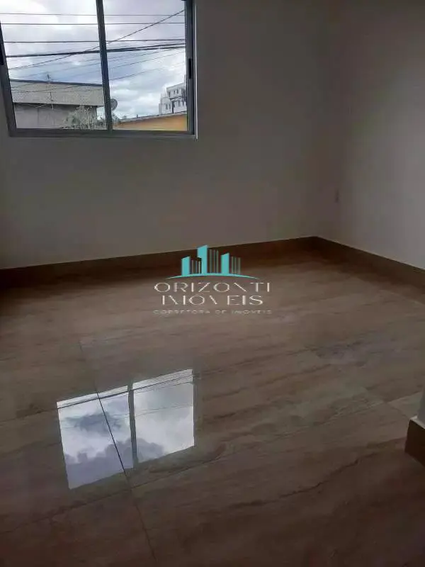 Apartamento 2 quartos 1 banheiro 
