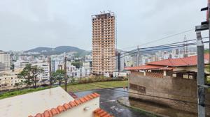 Casa 6 quartos 1 vaga 240m²