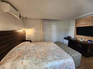 Casa 3 quartos 3 banheiros 240m²
