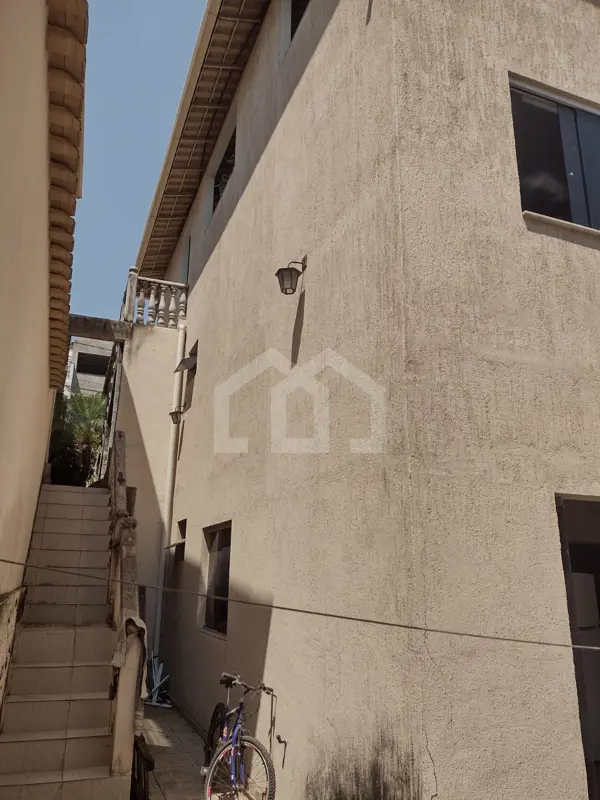 Casa 3 quartos 4 vagas 200m²