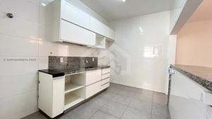 Apartamento 4 quartos 2 vagas 245m²