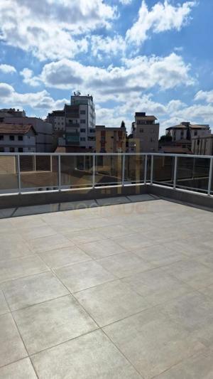 Apartamento 3 quartos 3 banheiros 166,2m²