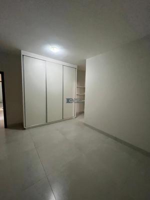Apartamento 3 quartos 2 banheiros 132m²