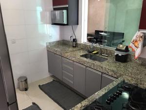 Casa 2 quartos 2 banheiros 
