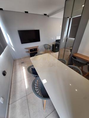 Apartamento 3 quartos 2 banheiros 155m²
