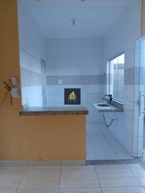 Casa 2 quartos 2 banheiros 65m²