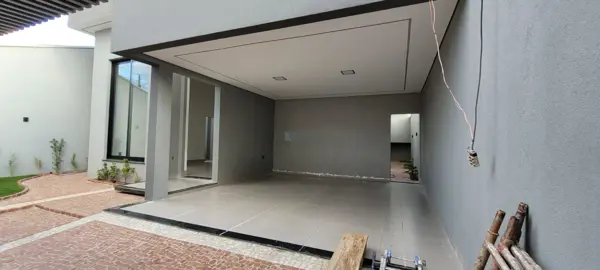 Apartamento 3 quartos 2 banheiros 175m²