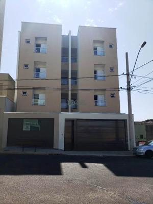 Apartamento 3 quartos 2 banheiros 85m²