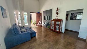 Apartamento 3 quartos 1 banheiro 211m²