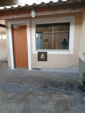Casa 2 quartos 2 banheiros 65m²
