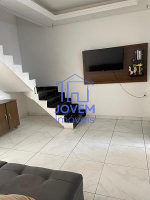 Casa 3 quartos  banheiros 180m²