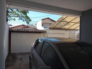 Casa 4 quartos 3 banheiros 
