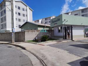 Apartamento 2 quartos 1 banheiro 