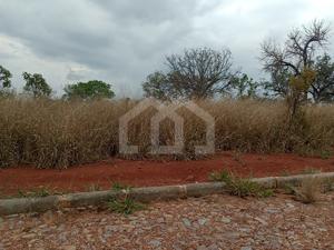 Lote em condomínio 