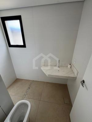 Área privativa 3 quartos 2 vagas 235m²