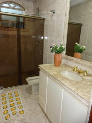 Casa 4 quartos 8 vagas 255m²