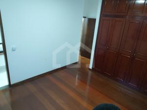 Casa 4 quartos 4 vagas 230m²
