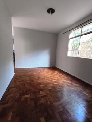 Apartamento 3 quartos 2 banheiros 180m²