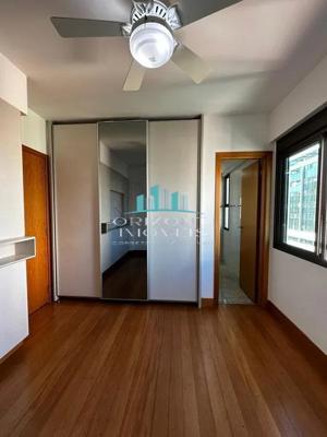 Apartamento 4 quartos 5 banheiros 