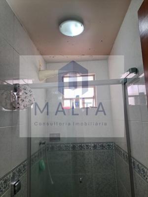 Casa 3 quartos 2 banheiros 68m²