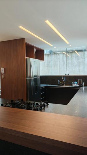 Apartamento 3 quartos 3 banheiros 240m²