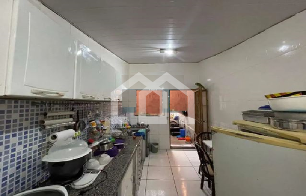 Casa 3 quartos 2 vagas 200m²